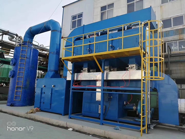 隆鑫環(huán)保在上海某電鍍廠設計廢氣處理設備